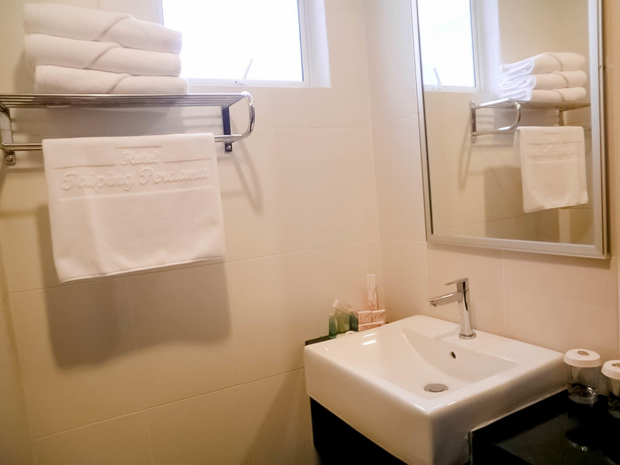 Hotel Taiping Perdana Ngoại thất bức ảnh